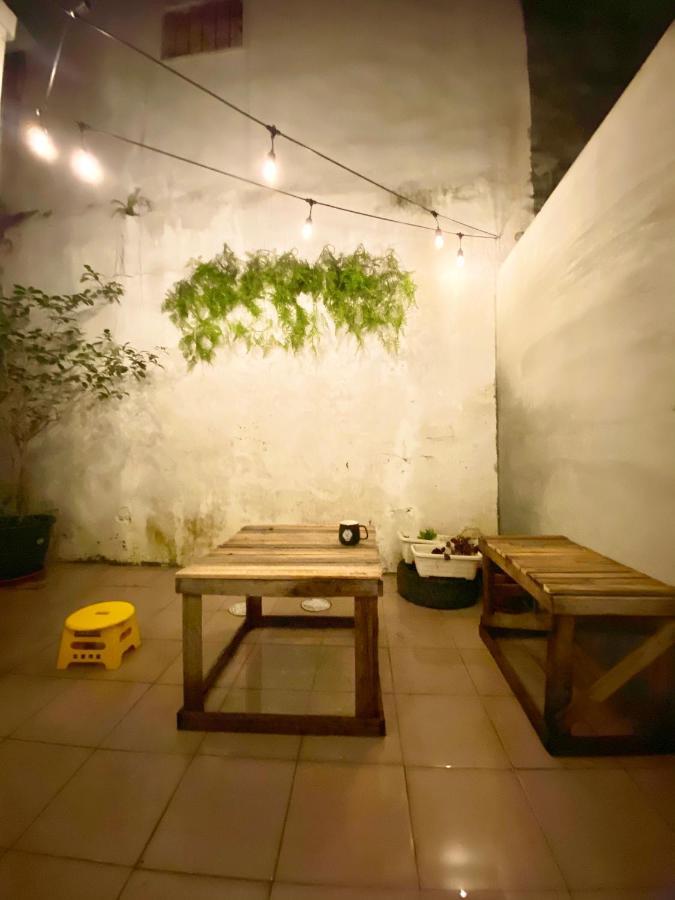 白狗公寓amo B&B市區金三角 東大門夜市 Kota Hualien Bagian luar foto