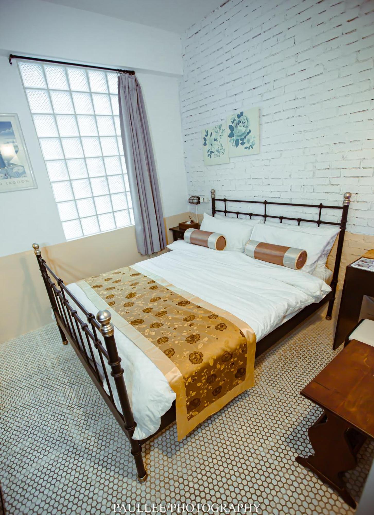 白狗公寓amo B&B市區金三角 東大門夜市 Kota Hualien Bagian luar foto